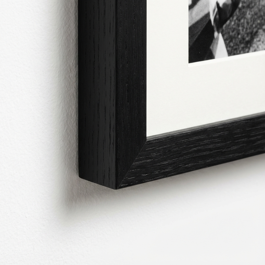 Black Frame